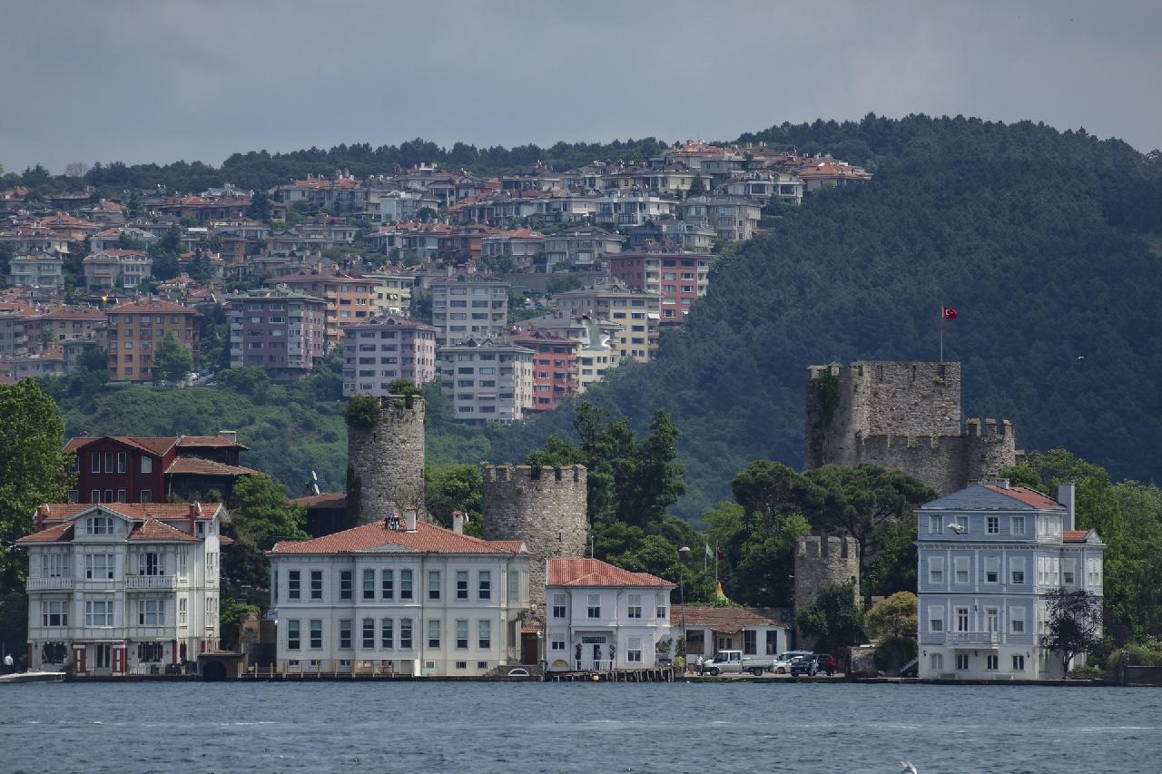 Isztambul virágok között és a Herceg-szigetek felfedezése