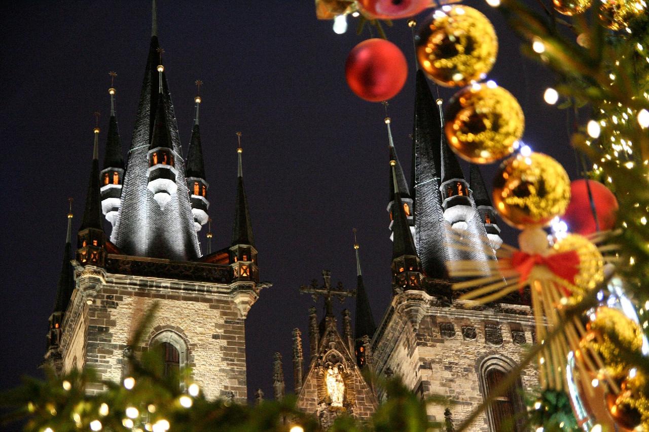 Prága, Karlovy Vary, Brno adventi fényei