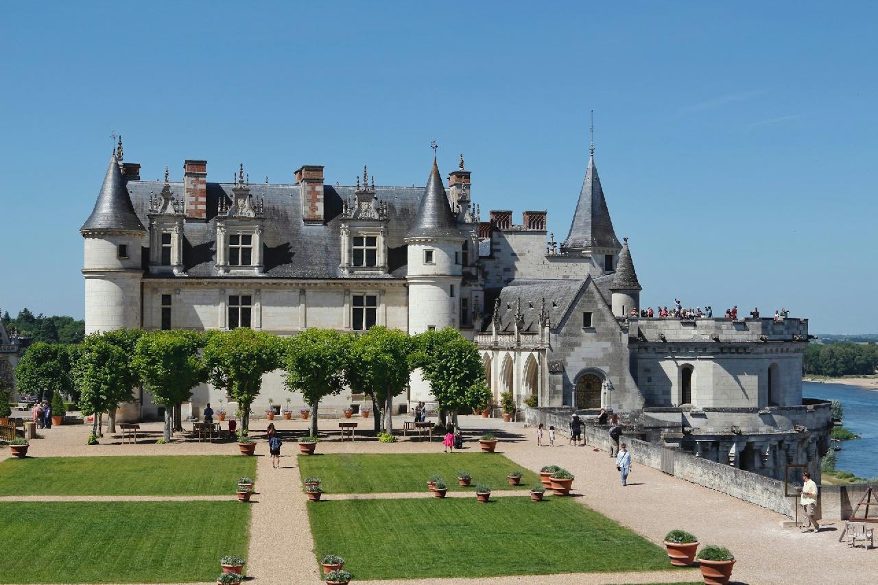 Párizs, Versailles és a Loire-völgye