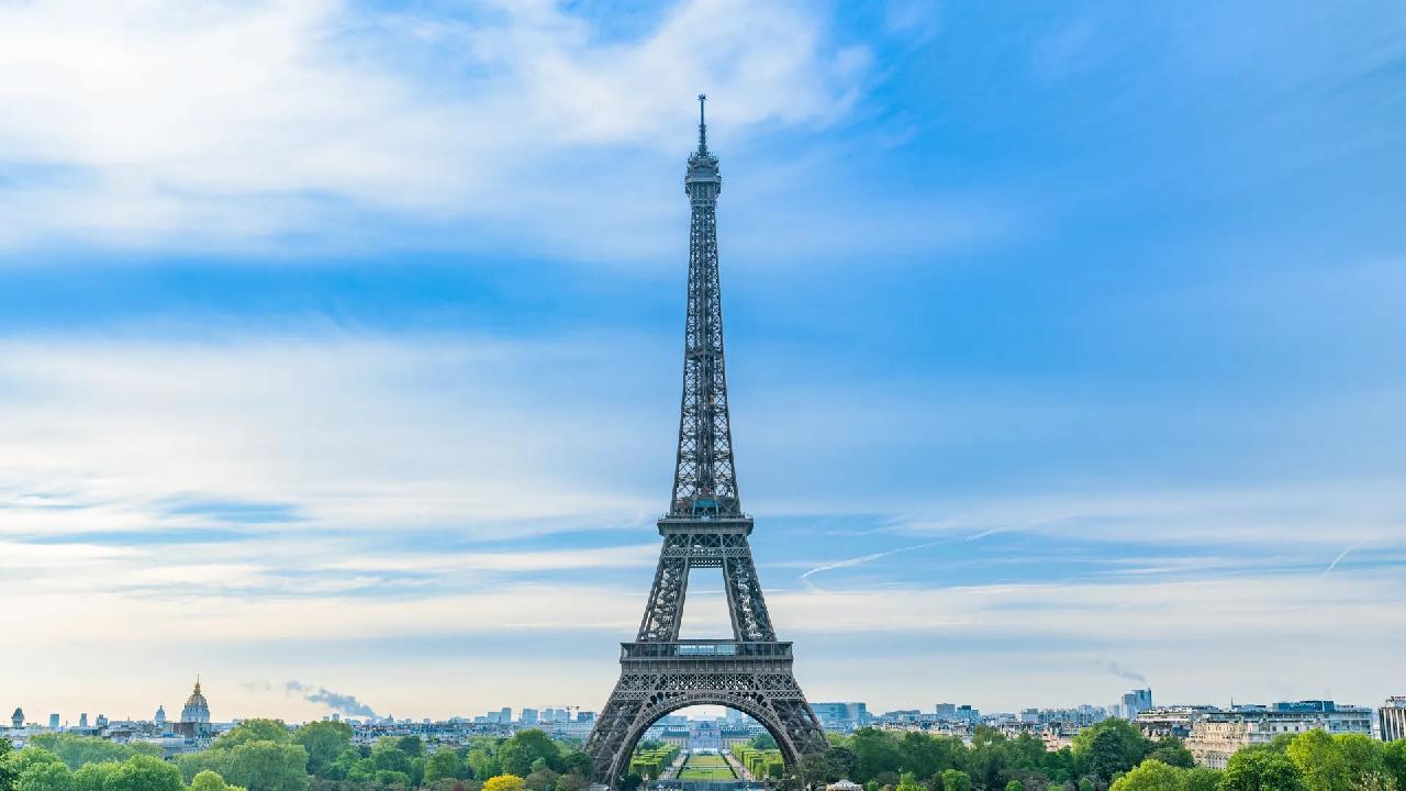 Párizs, Versailles és a Loire-völgye